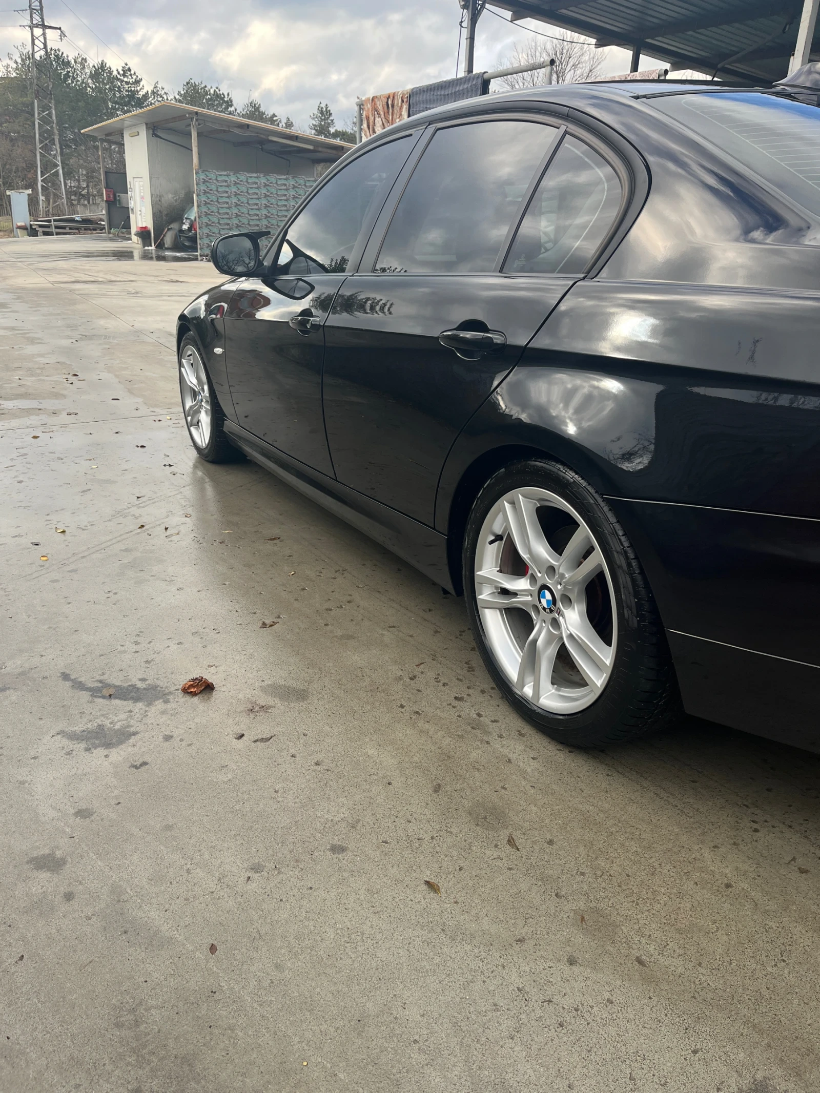 BMW 320, снимка 4 - Автомобили и джипове - 54812919