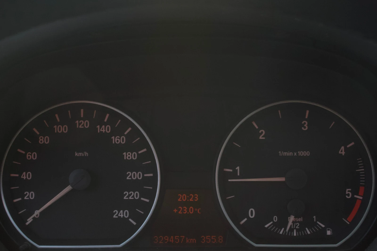 BMW 120 2.0 163 k.c., снимка 10 - Автомобили и джипове - 55349775