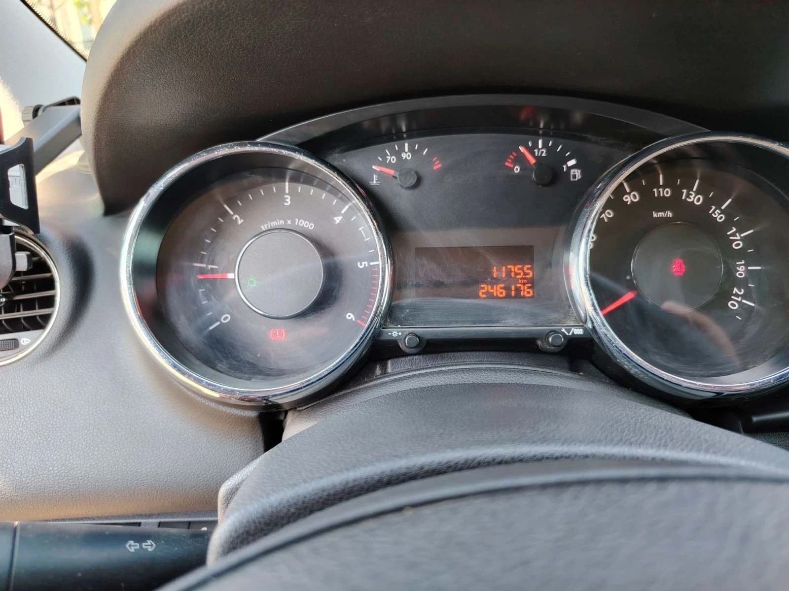 Peugeot 3008, снимка 5 - Автомобили и джипове - 55670910