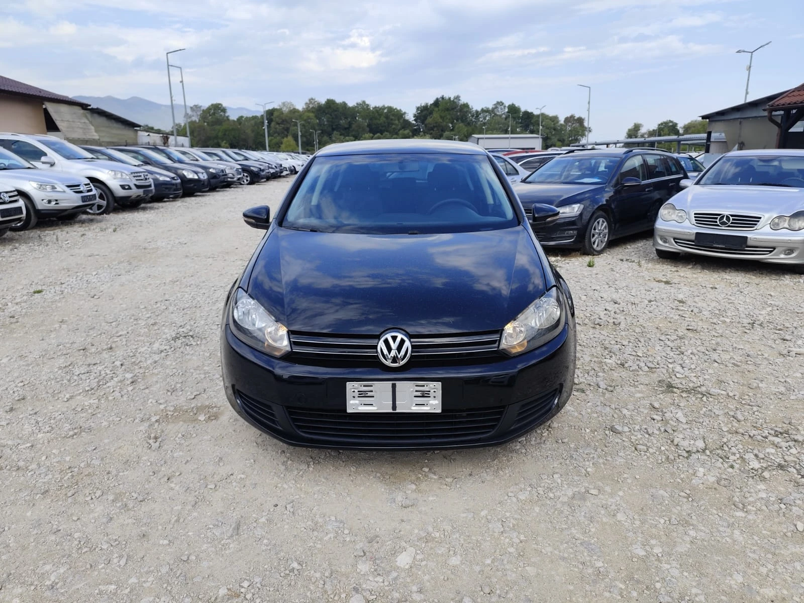 VW Golf 1.6 бензин Газ Италия, снимка 2 - Автомобили и джипове - 55817478