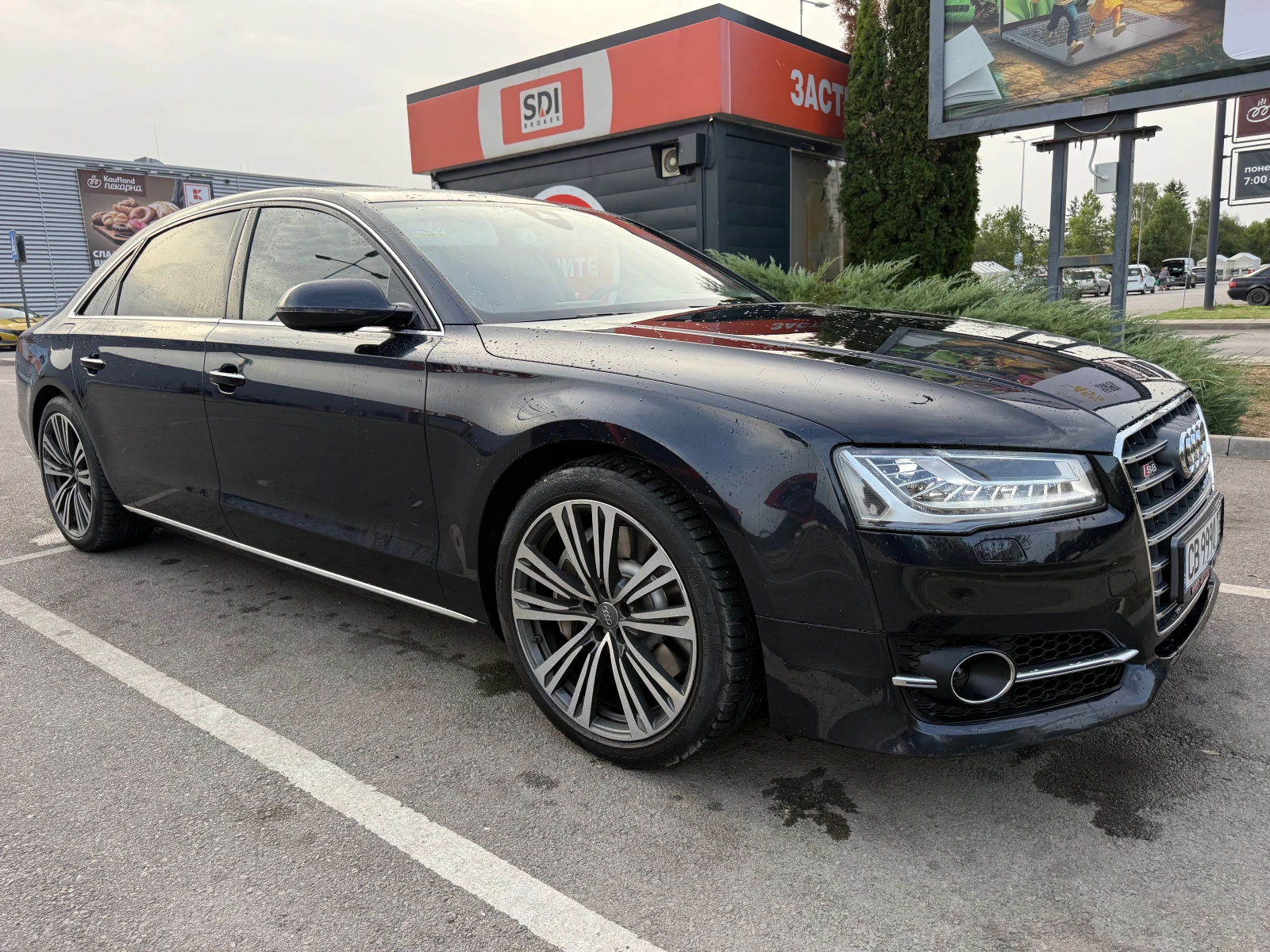 Audi A8 S8 ПАКЕТ* 4.2TDI* СЕРВИЗ* ПОДГРЕВ+ ОБДУХВАНЕ* * * 