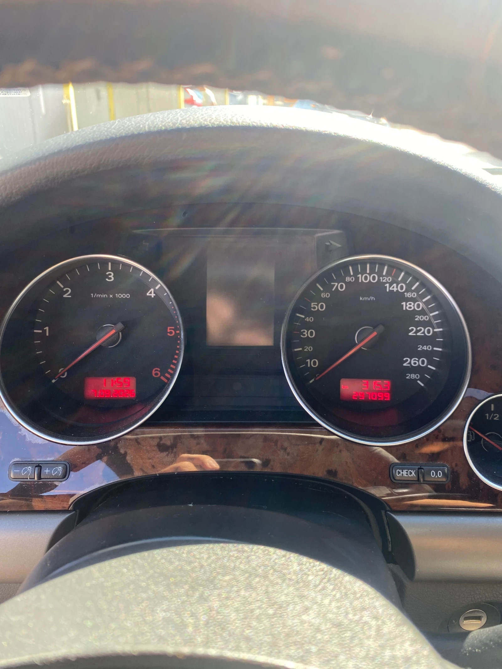 Audi A8 3.0 TDI, снимка 8 - Автомобили и джипове - 55981509