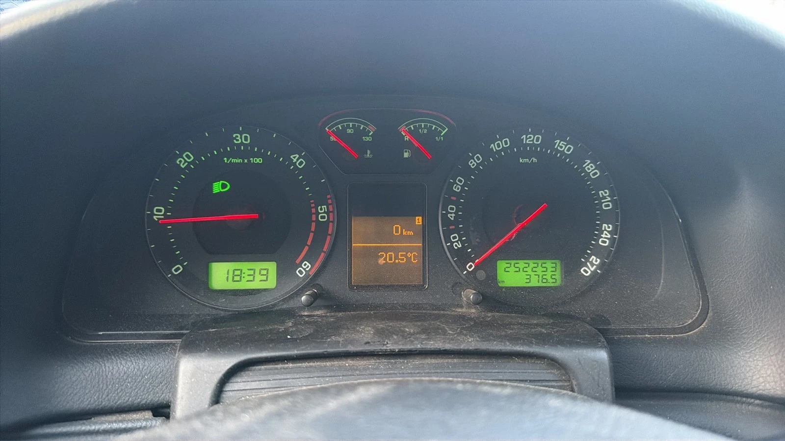 Skoda Superb 1.9TDI-131hp | Mobile.bg � ����������� 13
