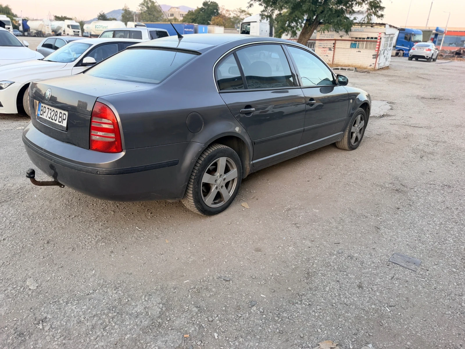Skoda Superb 1.9TDI-131hp | Mobile.bg � ����������� 5