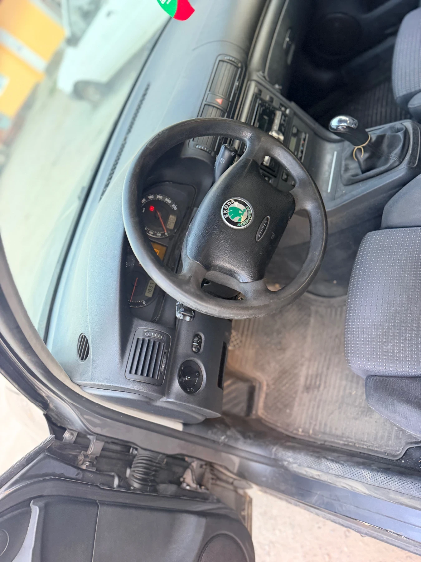 Skoda Superb 1.9TDI-131hp | Mobile.bg � ����������� 9