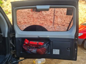 Mitsubishi Pajero 3.2 DiD, снимка 16