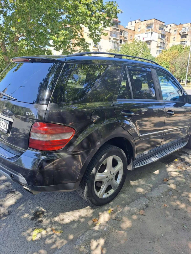 Mercedes-Benz ML 320, снимка 11 - Автомобили и джипове - 48259329