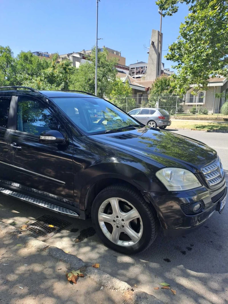 Mercedes-Benz ML 320, снимка 11 - Автомобили и джипове - 47018618