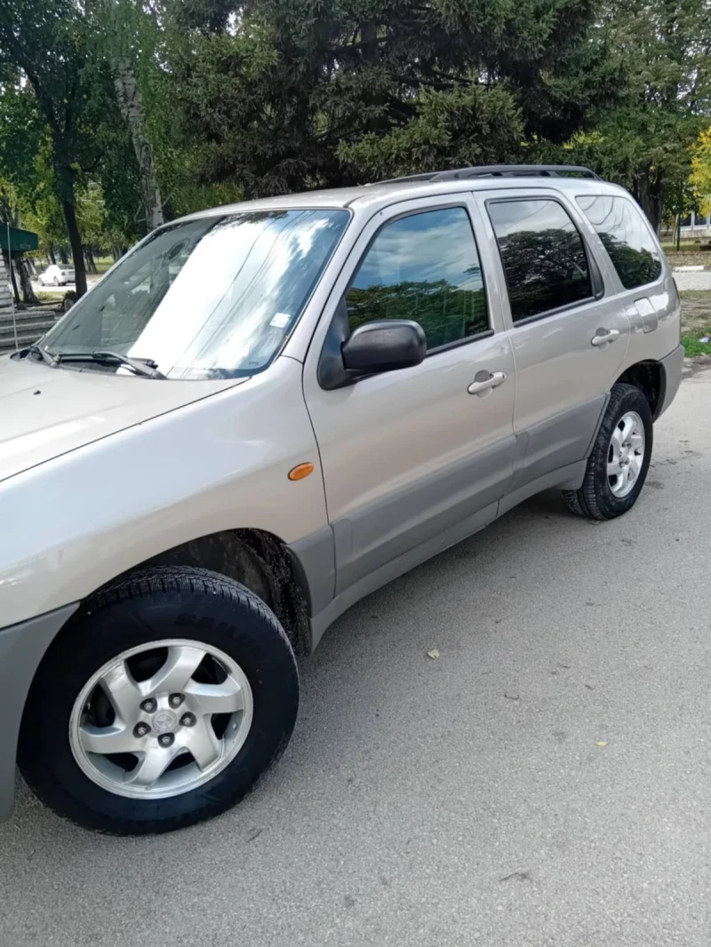 Mazda Tribute, снимка 3 - Автомобили и джипове - 47551519