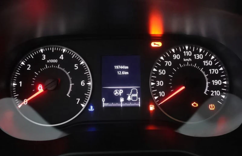 Dacia Duster 1.3TCe/ESSENTIAL/130HP/LED/NAVI/360/TEMPO/HSA/811f, снимка 13 - Автомобили и джипове - 51848079