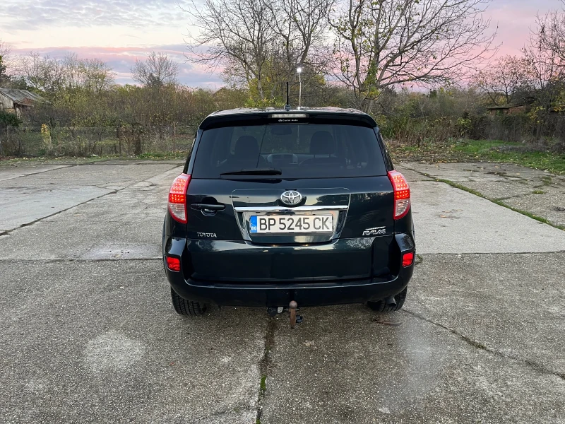 Toyota Rav4, снимка 6 - Автомобили и джипове - 52381378