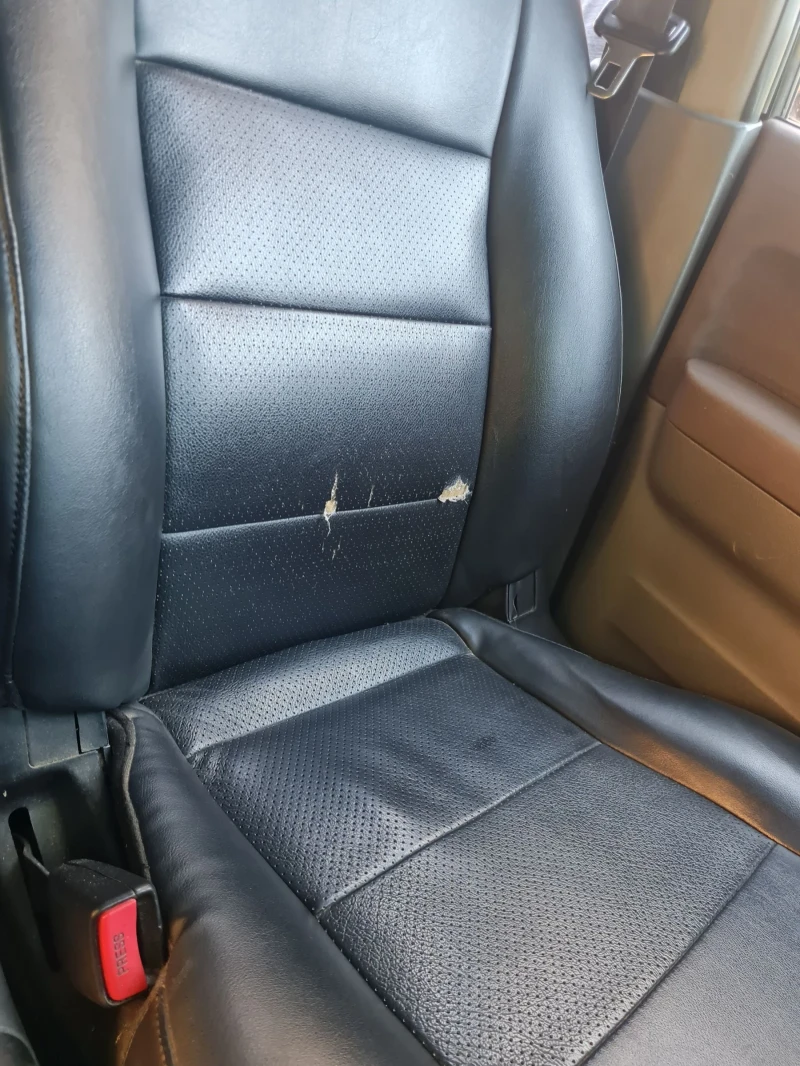 Mitsubishi Pajero 3.2 DiD, снимка 11 - Автомобили и джипове - 53115802