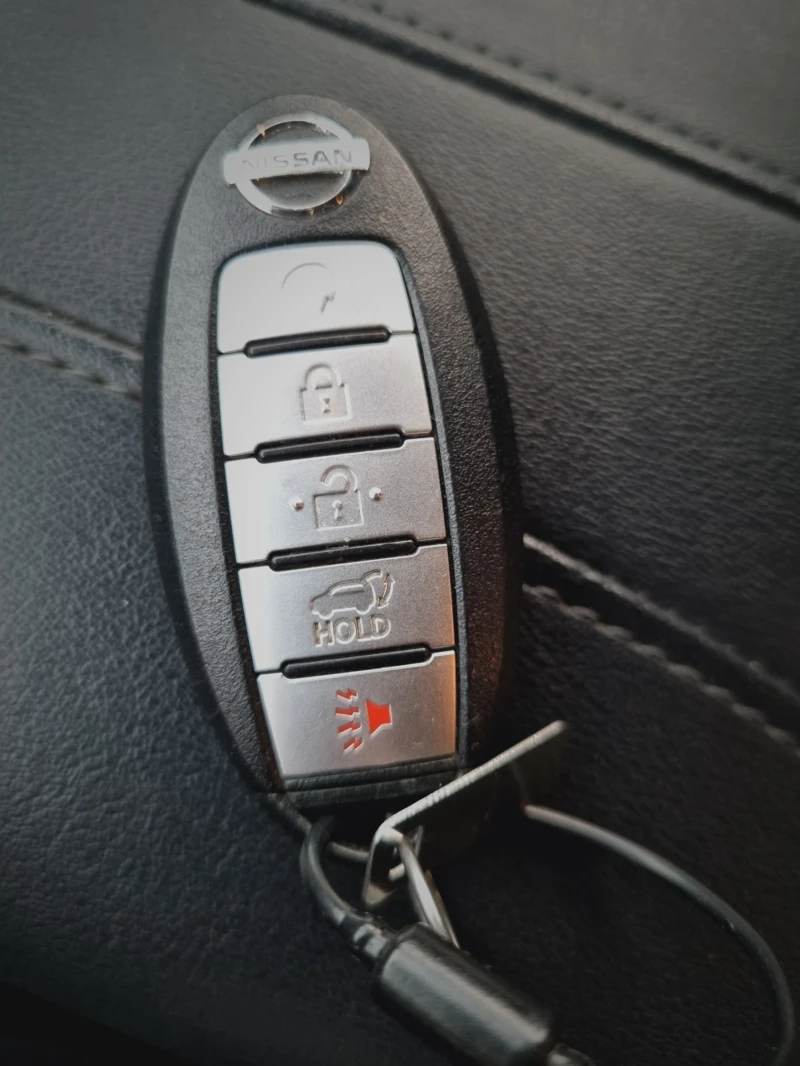 Nissan Rogue 100 000 km /100% реални/ ПЕРФЕКТЕН, снимка 6 - Автомобили и джипове - 52727111