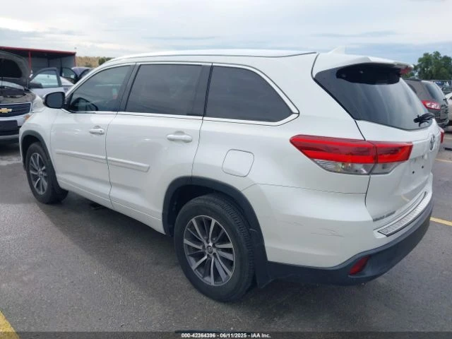 Toyota Highlander Xle 2018 - изображение 3