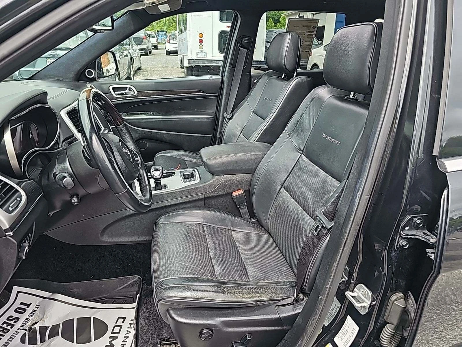 Jeep Grand cherokee SUMMIT 5.7L/КЛИП НА МОТОР - изображение 9