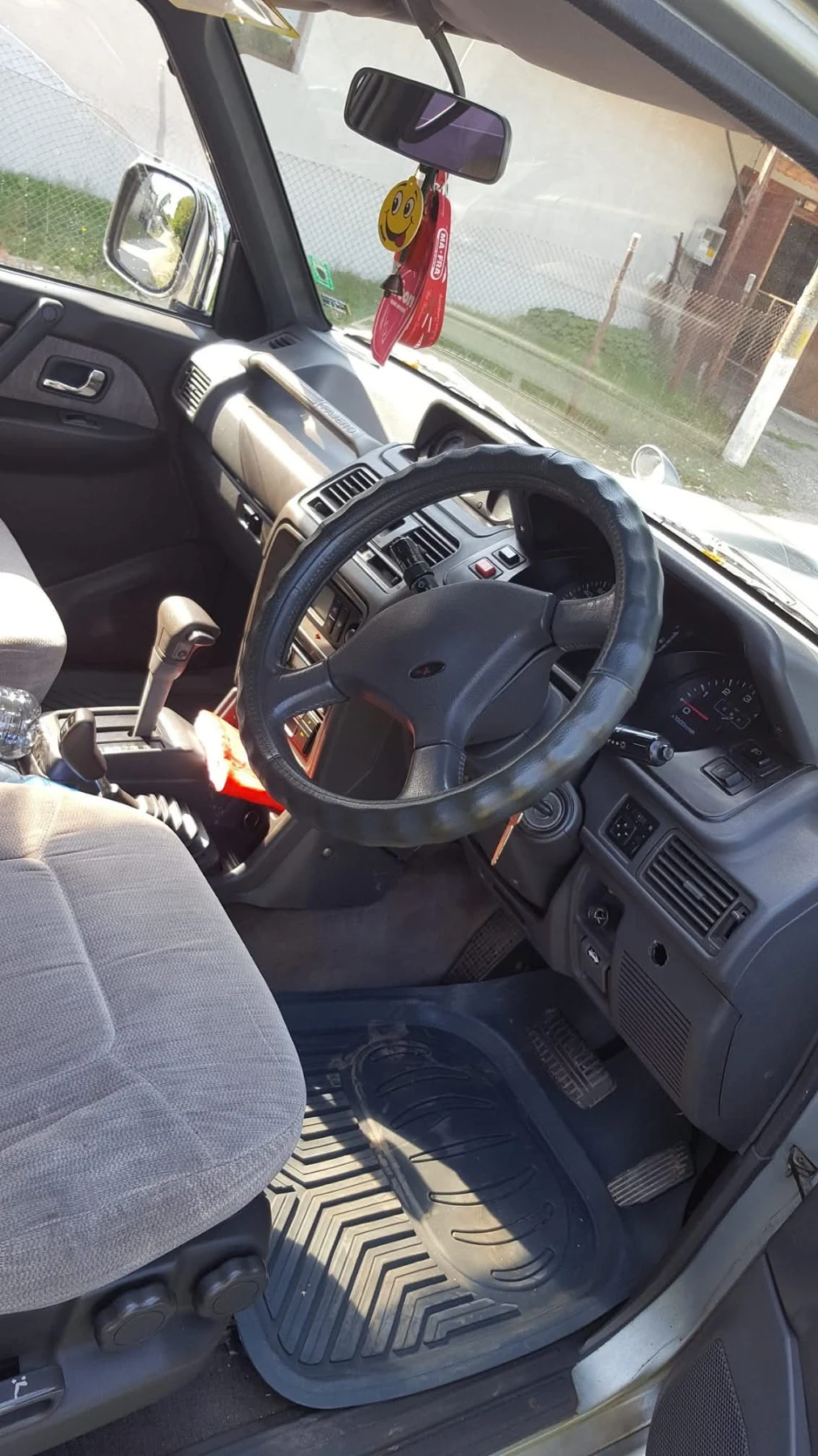 Mitsubishi Pajero  - изображение 9