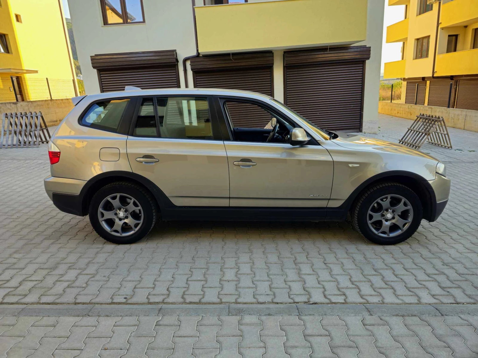 BMW X3 E83 New Face 2.0d xDrive 4x4 - изображение 7