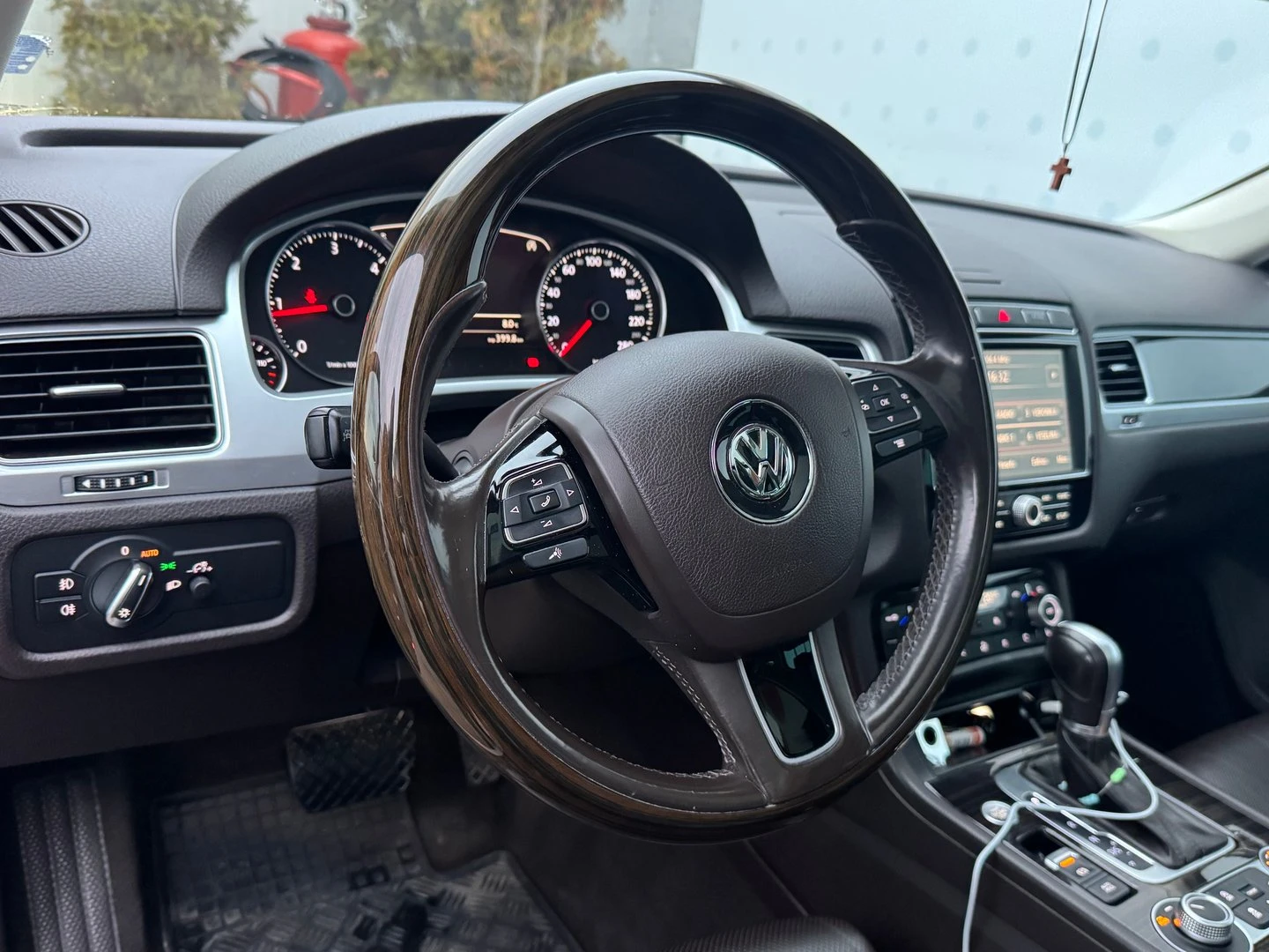 VW Touareg V6 TDI BMT 4MOTION | Mobile.bg   8