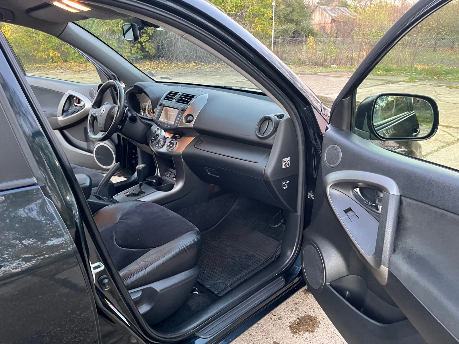 Toyota Rav4 | Mobile.bg   11