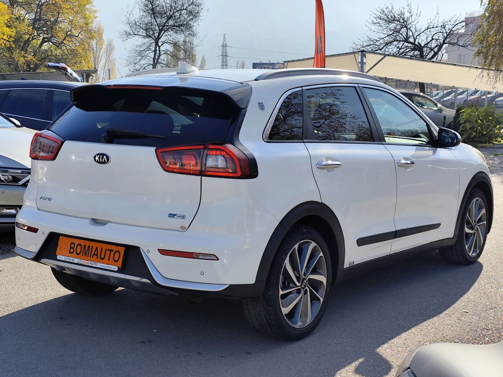 Kia Niro 1.6* ECO HYBRID* EURO6D* LED* NAVI* AUTOMATIC - изображение 4