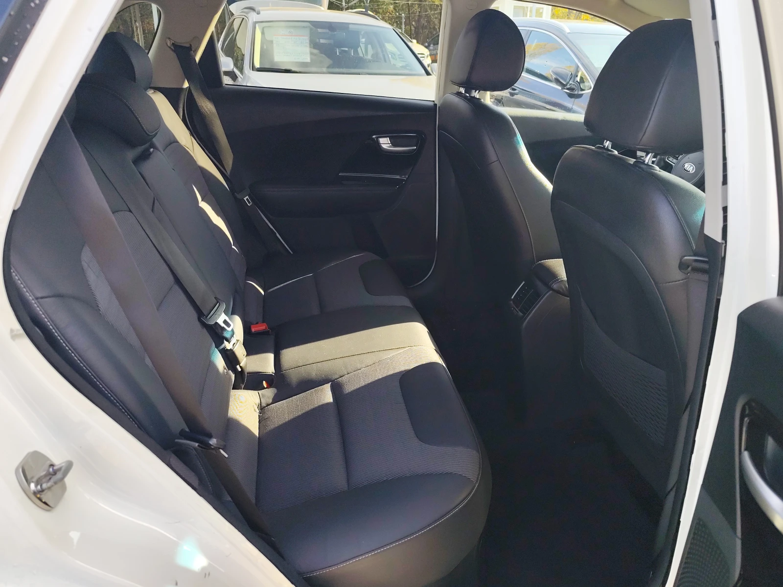 Kia Niro 1.6* ECO HYBRID* EURO6D* LED* NAVI* AUTOMATIC | Mobile.bg   11