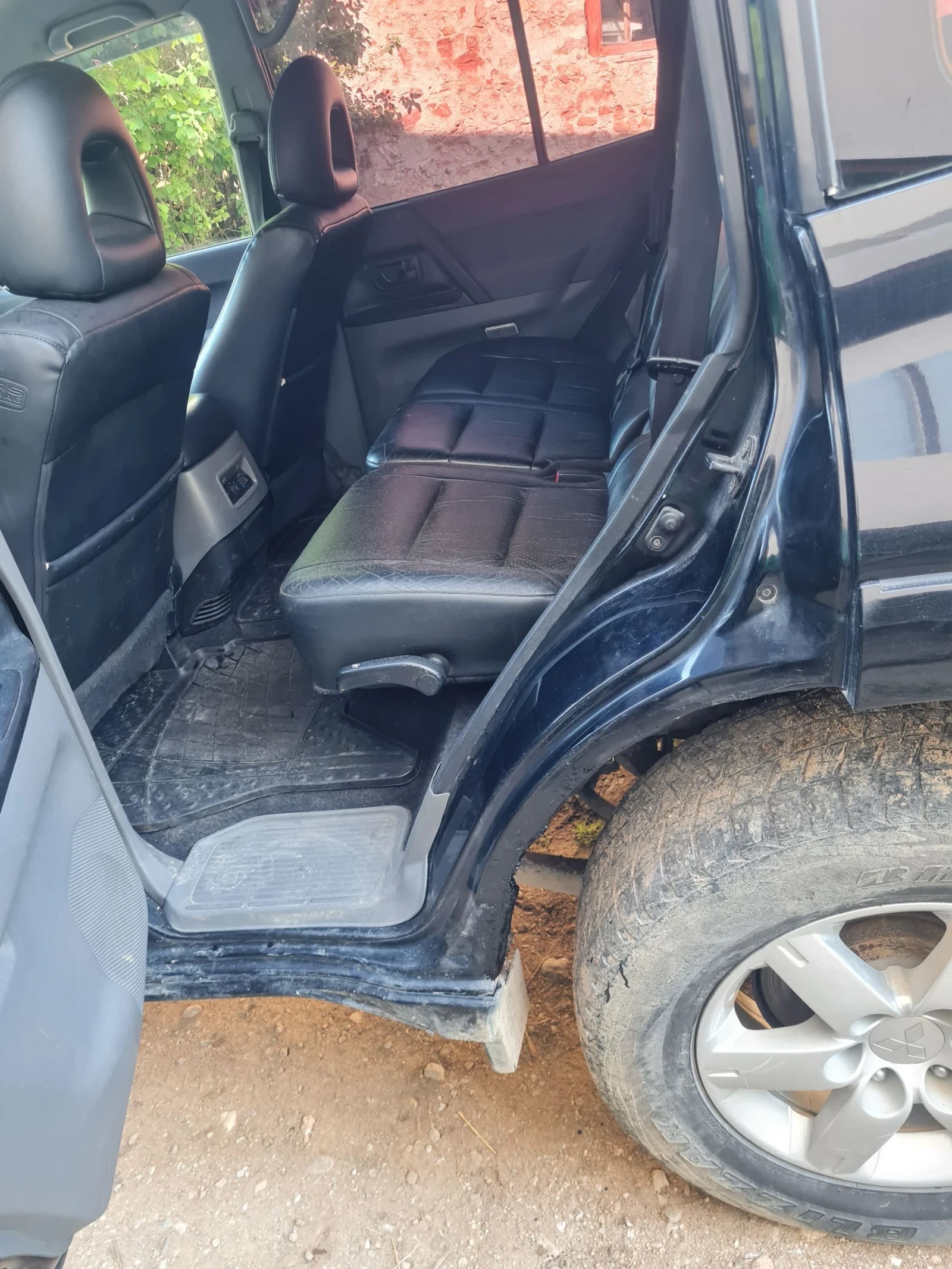 Mitsubishi Pajero 3.2 DiD - изображение 5