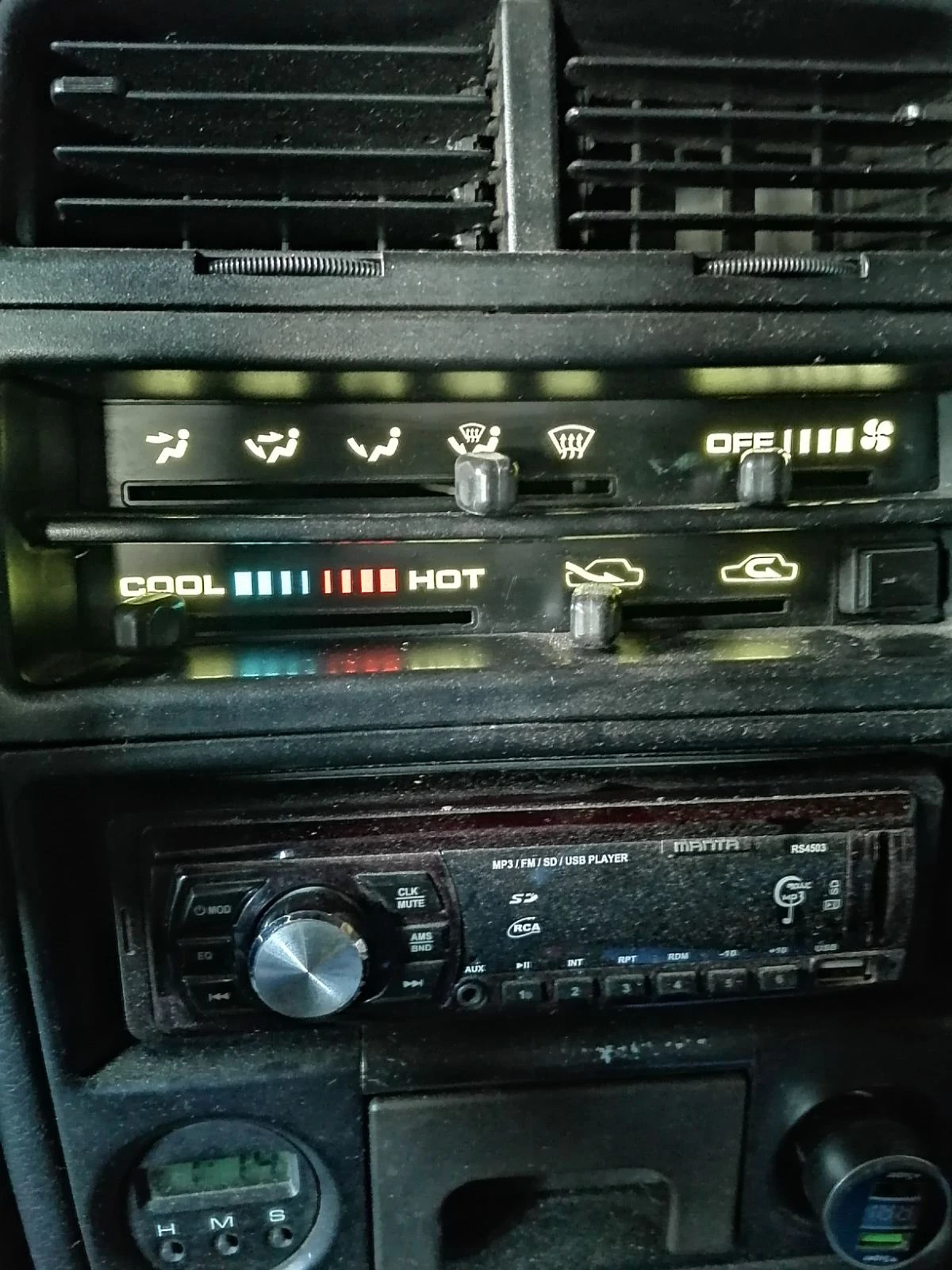 Suzuki Vitara 1, 6 16V - изображение 7