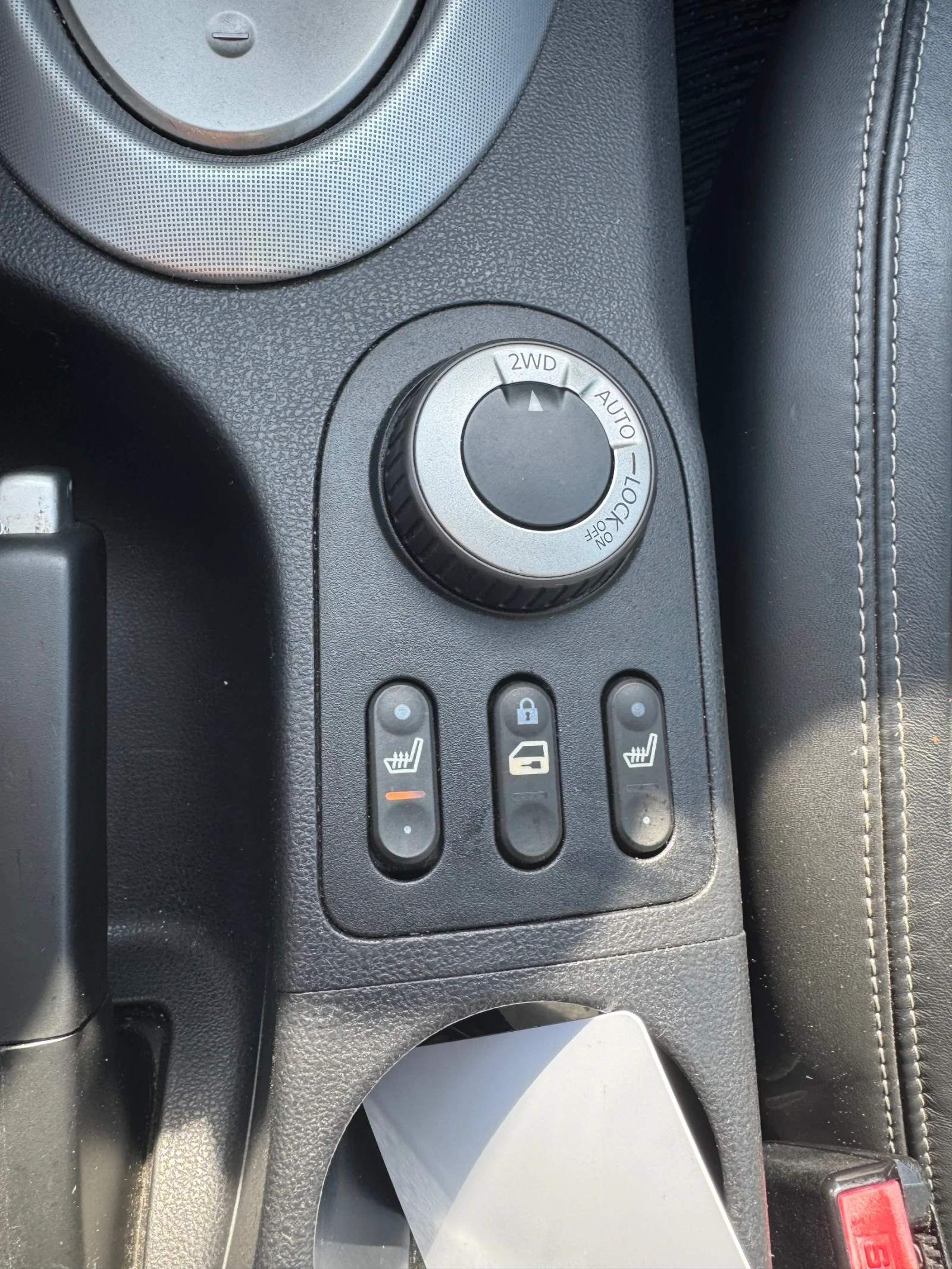 Nissan Qashqai 2.0 dCi | Mobile.bg � ����������� 12