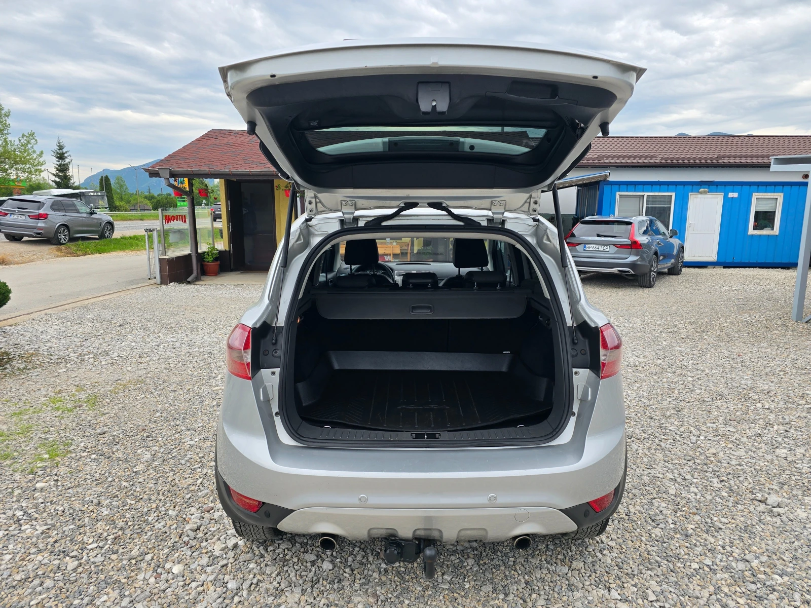 Ford Kuga 2.0TDCI 4X4 136кс ! ! РЕАЛНИ КИЛОМЕТРИ, снимка 15 - Автомобили и джипове - 54484871