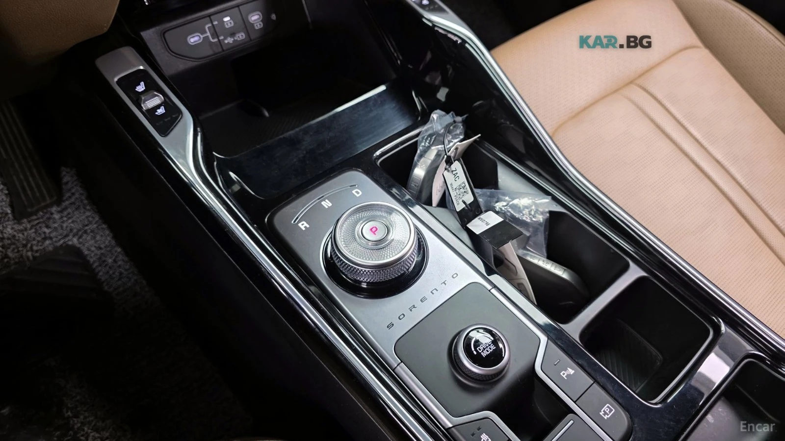 Kia Sorento * 1.6HEV* NOBLESSE* КОЖА* ПОДГРЕВ* ОБДУХВАНЕ* , снимка 9 - Автомобили и джипове - 54660403