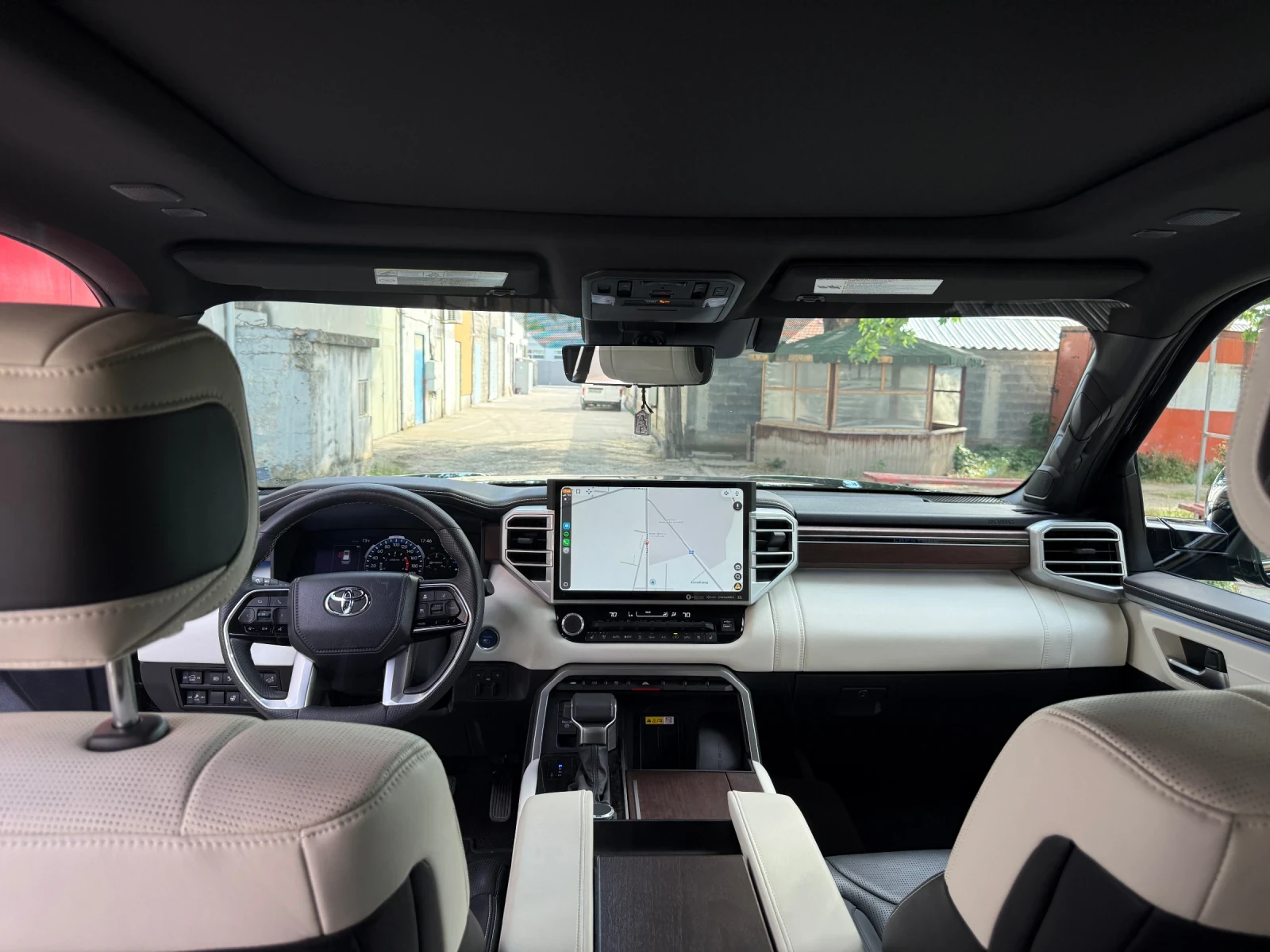 Toyota Sequoia, снимка 14 - Автомобили и джипове - 54878843