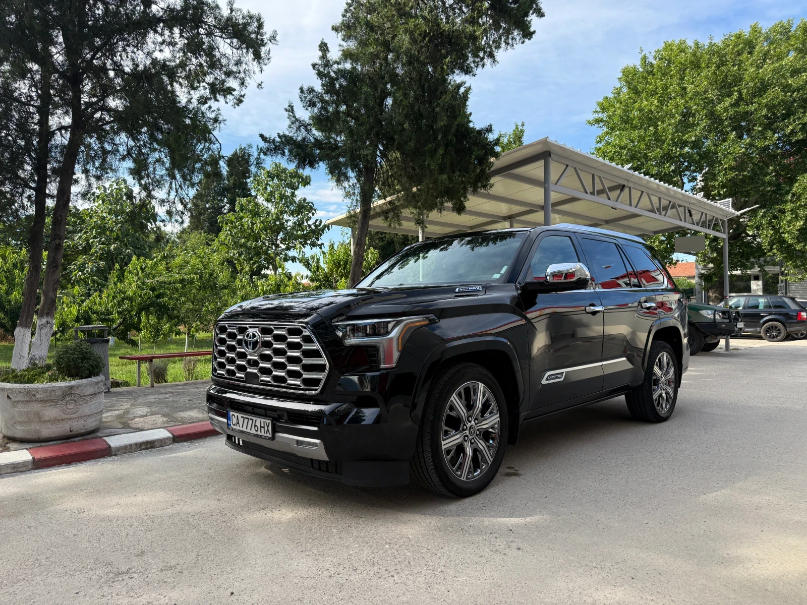 Toyota Sequoia, снимка 4 - Автомобили и джипове - 54878843