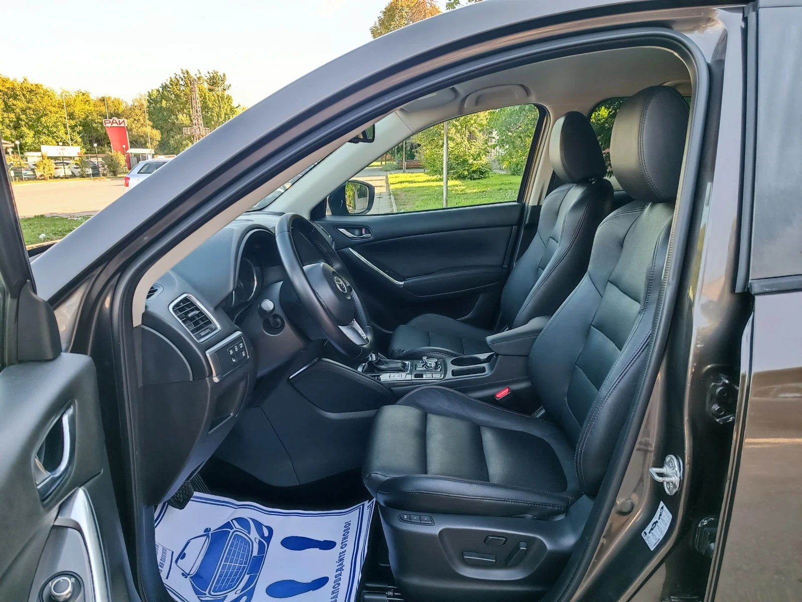 Mazda CX-5 2.5i-192кс-ШВЕЙЦАРИЯ-АВТОМАТ-4Х4-FACELIFT-KEYLESS, снимка 9 - Автомобили и джипове - 55236361
