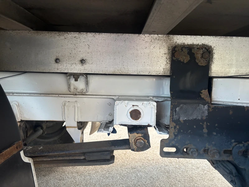 VW Crafter КЛИМА! 4.40м! Падащ борд!, снимка 11 - Бусове и автобуси - 52698052