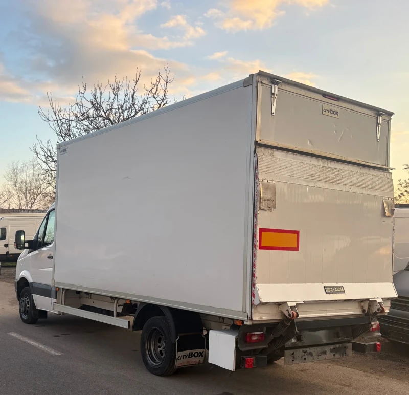 VW Crafter КЛИМА! 4.40м! Падащ борд!, снимка 4 - Бусове и автобуси - 52698052