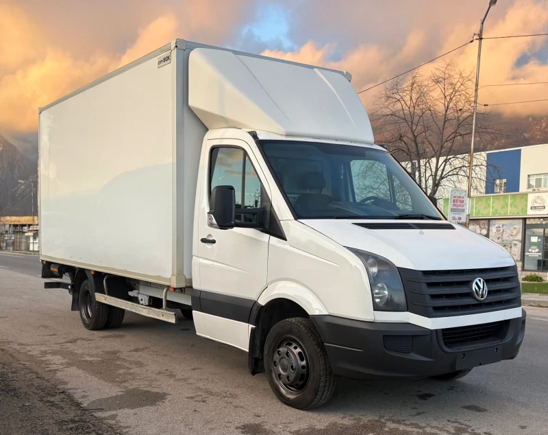 VW Crafter КЛИМА! 4.40м! Падащ борд!, снимка 2 - Бусове и автобуси - 52698052