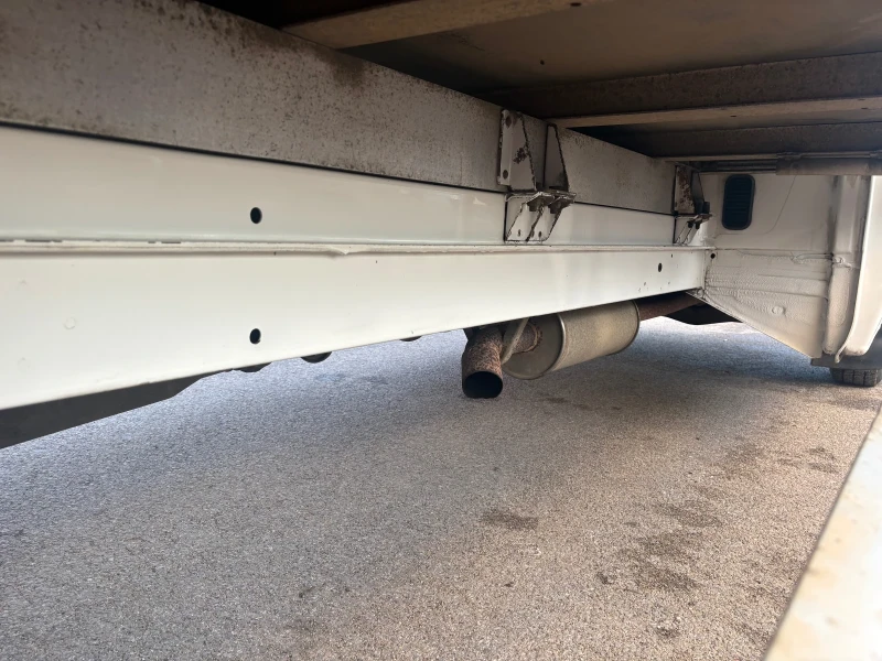 VW Crafter КЛИМА! 4.40м! Падащ борд!, снимка 9 - Бусове и автобуси - 52698052