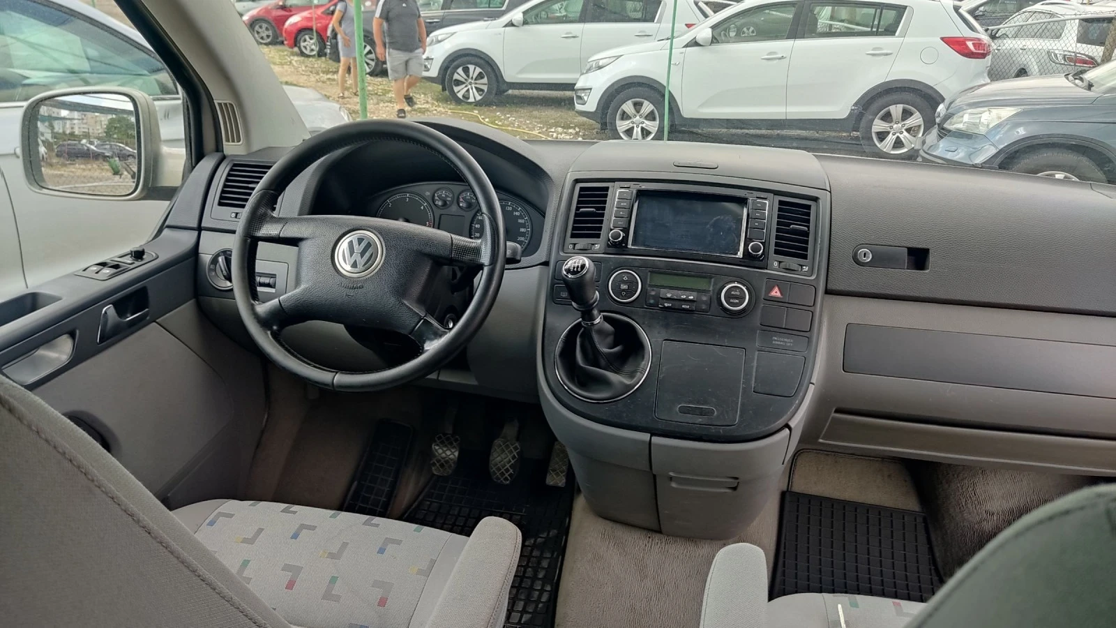 VW Multivan 2.5 4X4 NAVI CAM - изображение 5