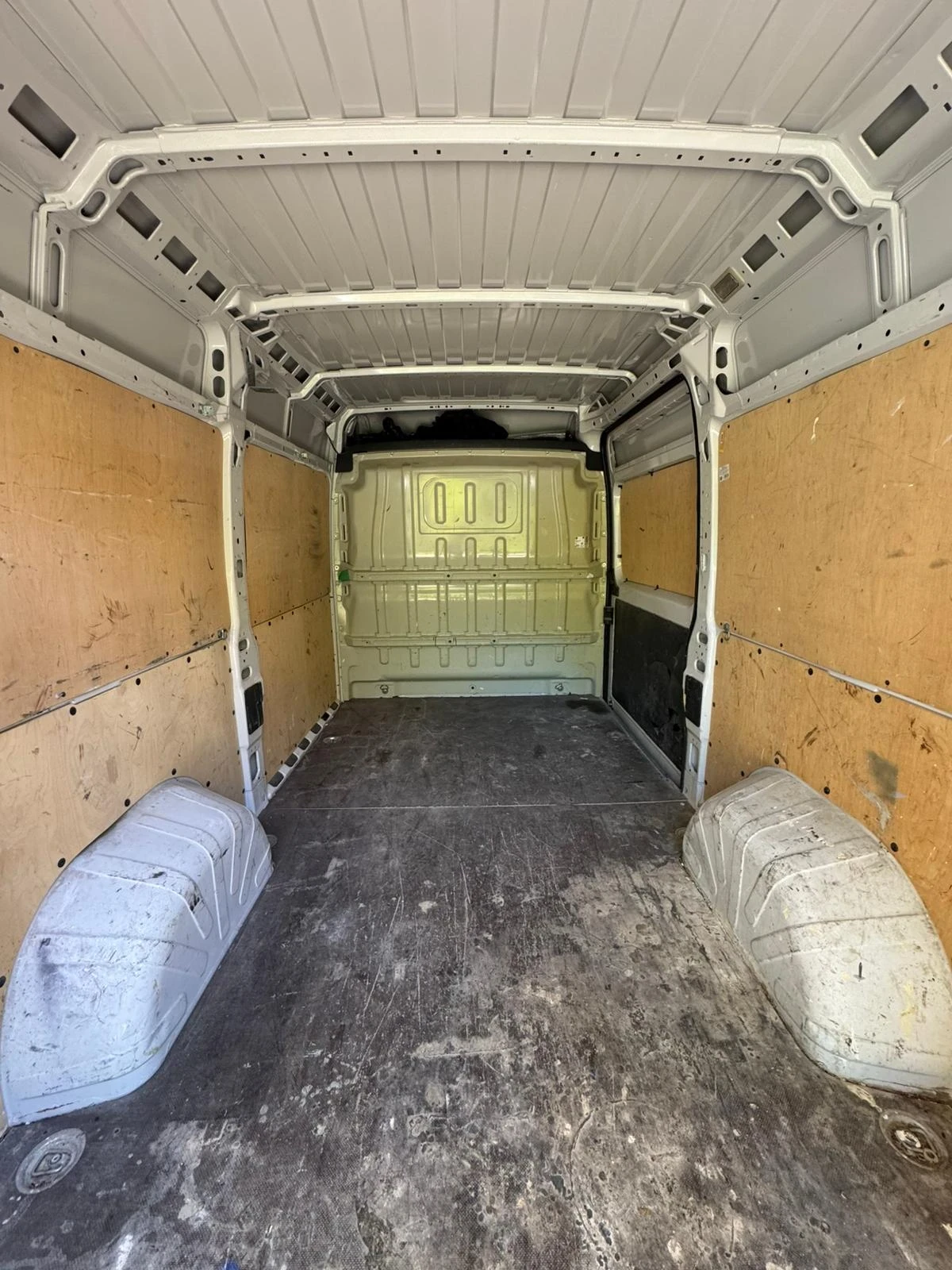 Fiat Ducato 2.3 - изображение 6