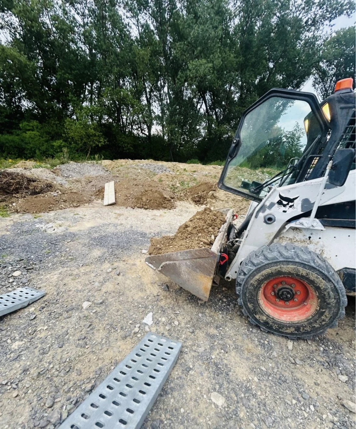 Челен товарач Друга марка Bobcat S300H - изображение 6