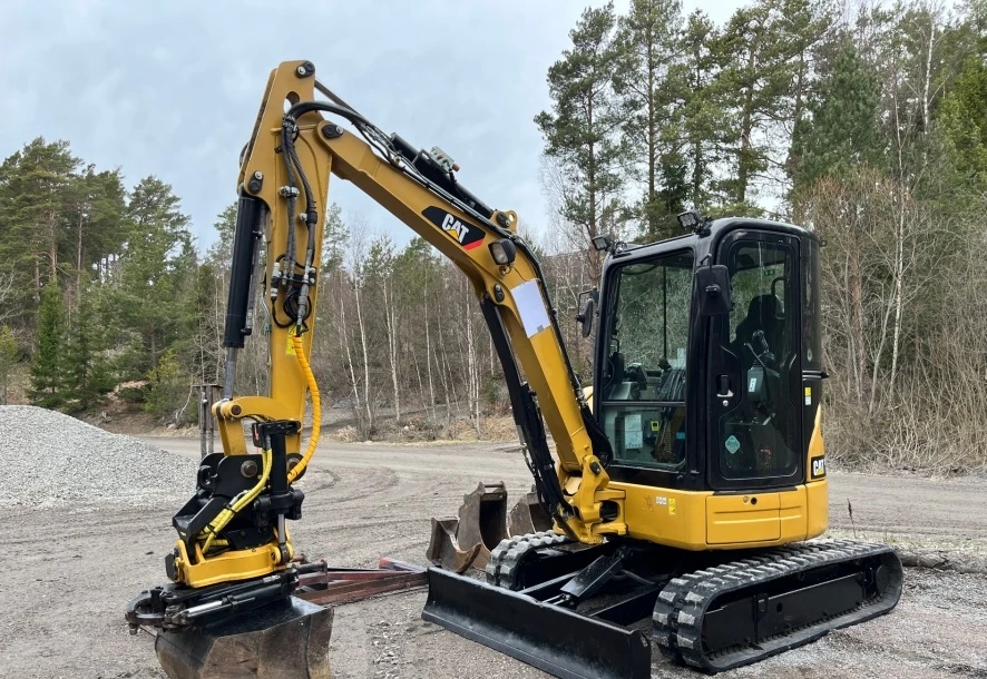 Багер Cat 303.5E CR