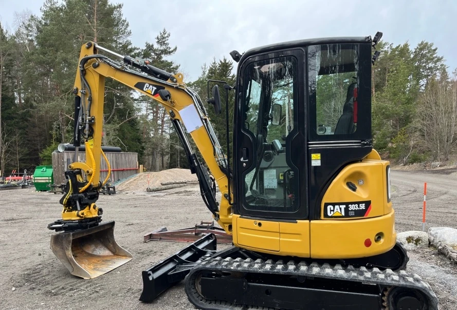 Багер Cat 303.5E CR, снимка 10 - Индустриална техника - 55900075