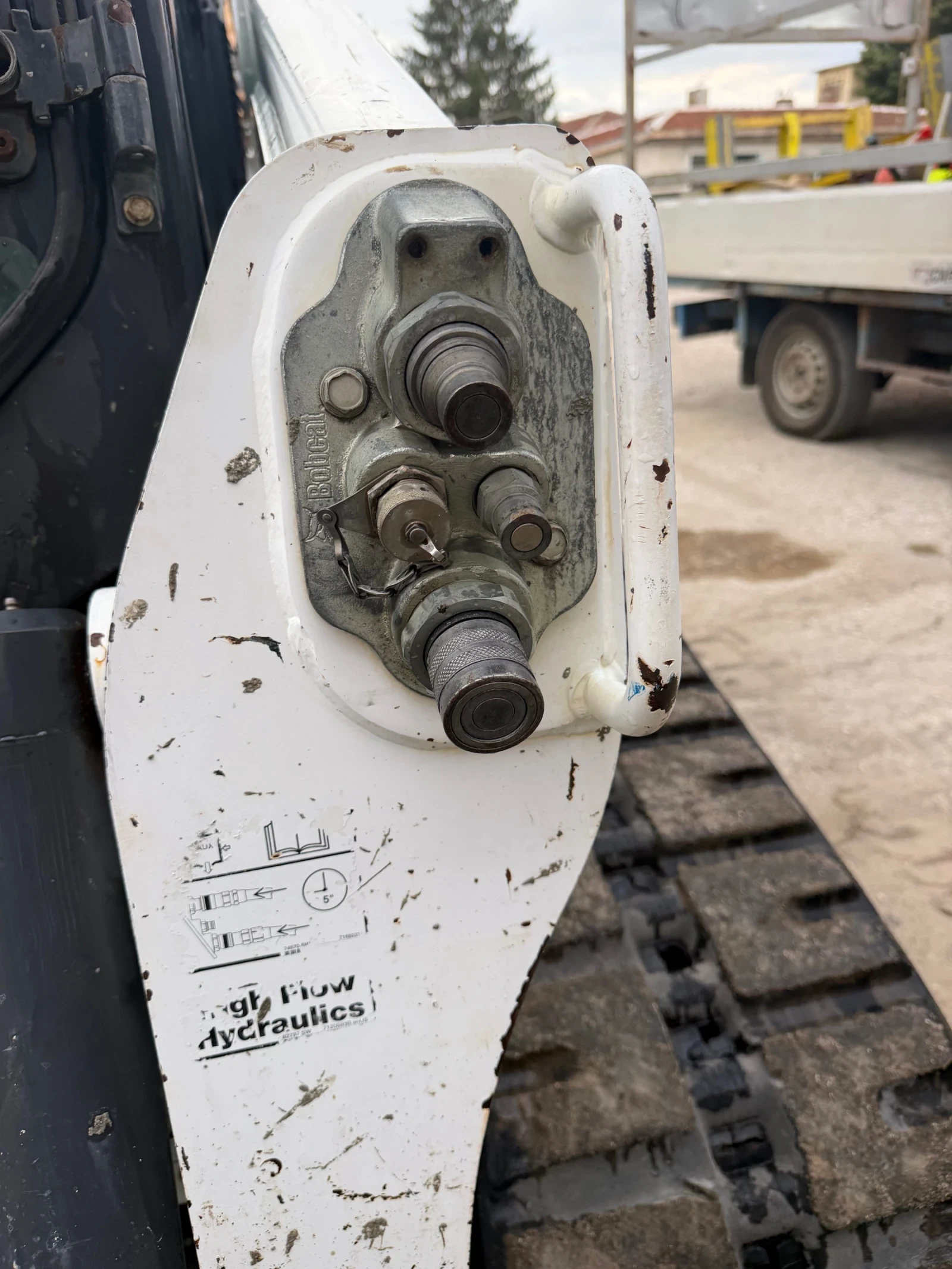���� ����� �������� Bobcat �650 | Mobile.bg � ����������� 8