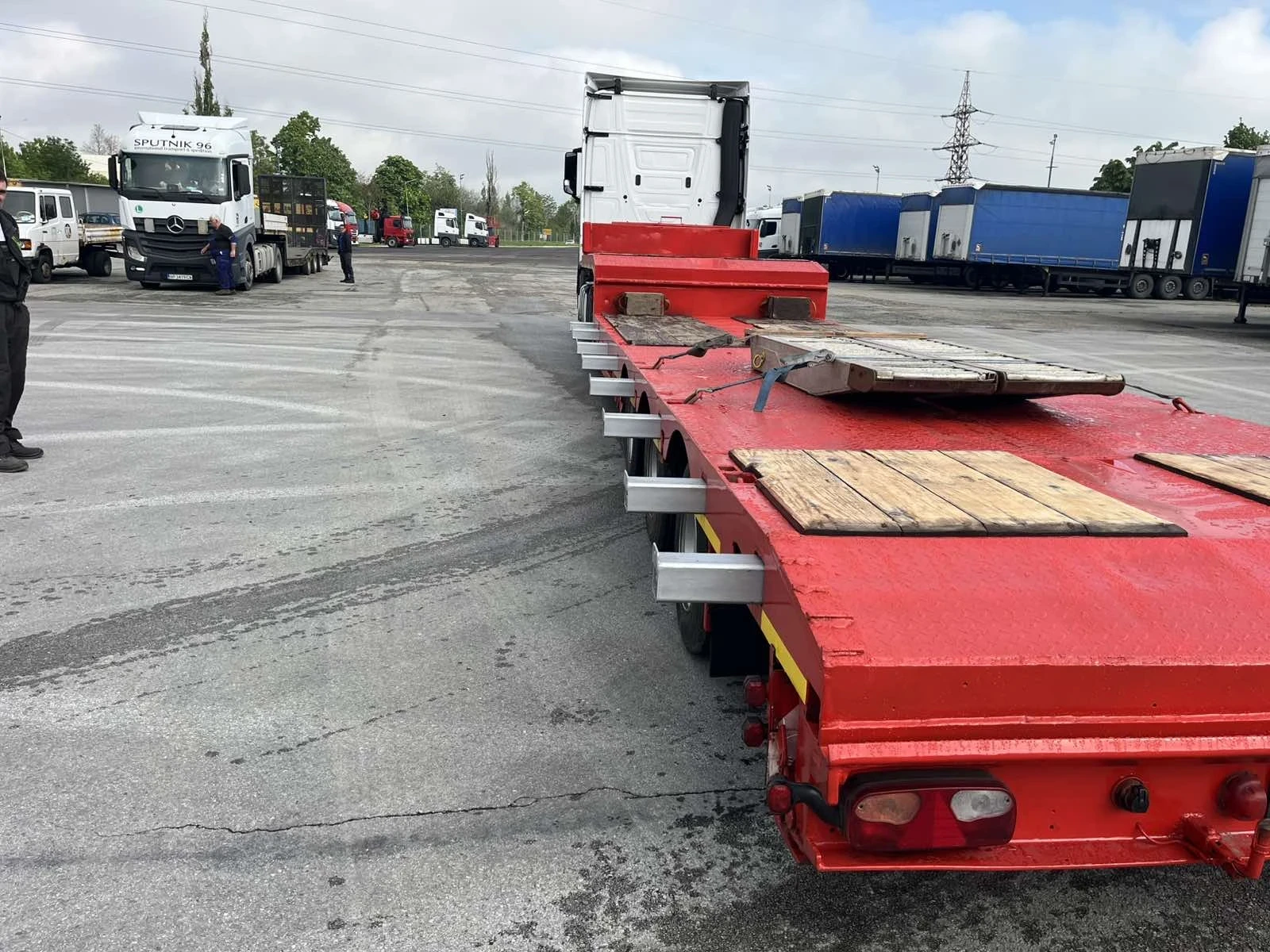  ES-GE 42   | Mobile.bg   5