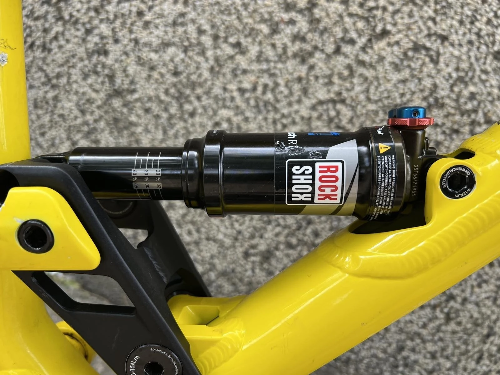  Supreme Junior | Mobile.bg   5