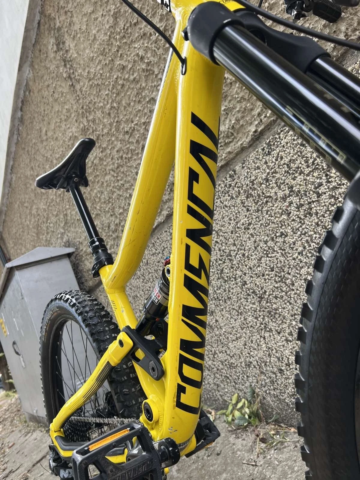  Supreme Junior | Mobile.bg   10