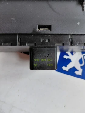 3C8857857D Панел бутони ел.стъкла, огледала VW Passat CC 5K0959565 3C8959857, снимка 3