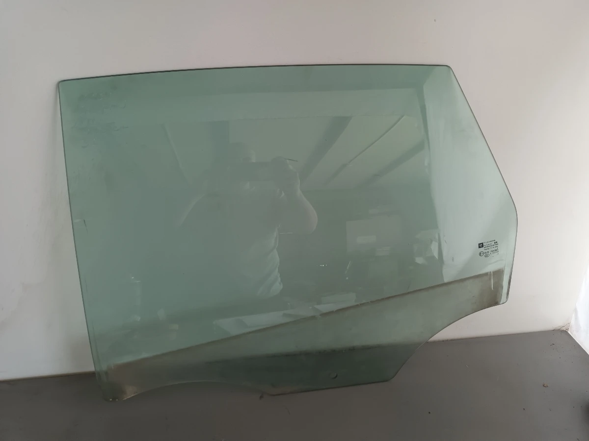      j 1.7d  | Mobile.bg   1