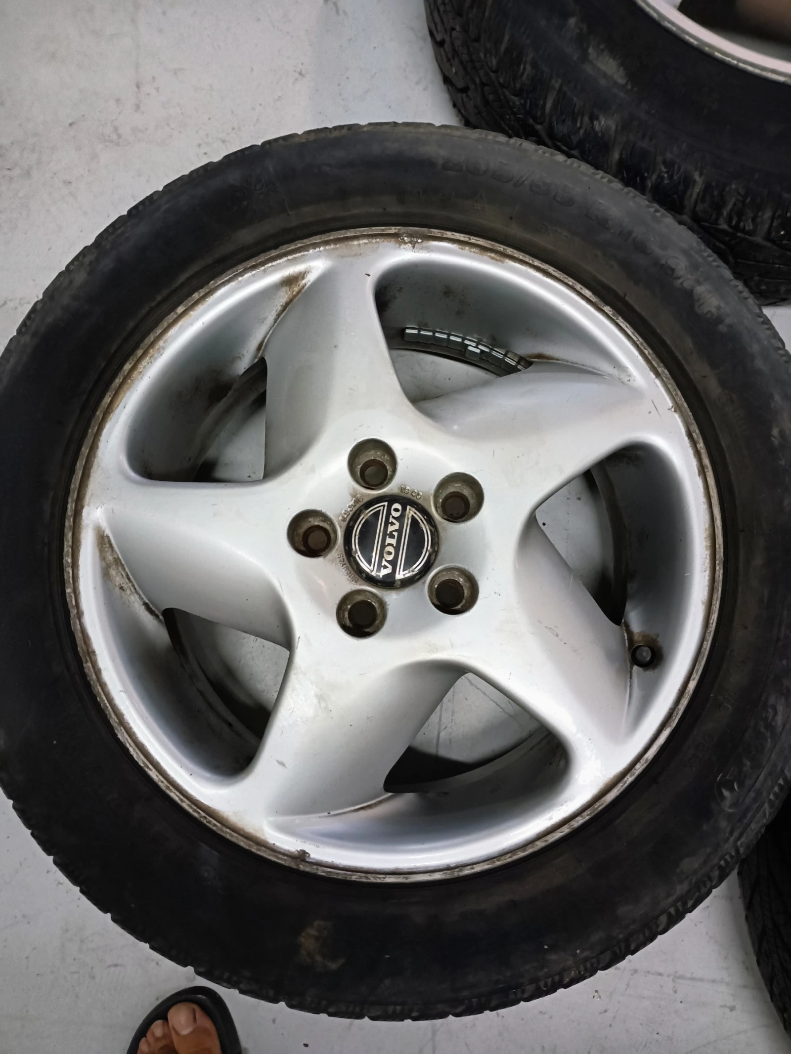 ���� � ������ 205/55R16 �� Volvo 142 | Mobile.bg � ����������� 3