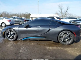 BMW i8 АВТО КРЕДИТ, снимка 5